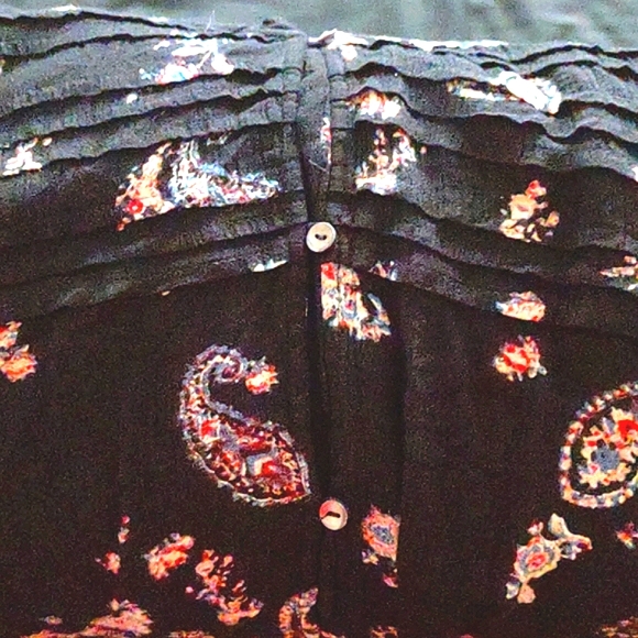 Medium Multicolor And Black Paisley Blouse Top - Picture 1 of 17